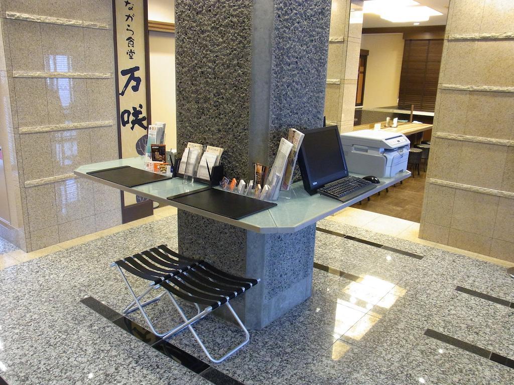 Tsuruga Manten Hotel Ekimae Exterior foto